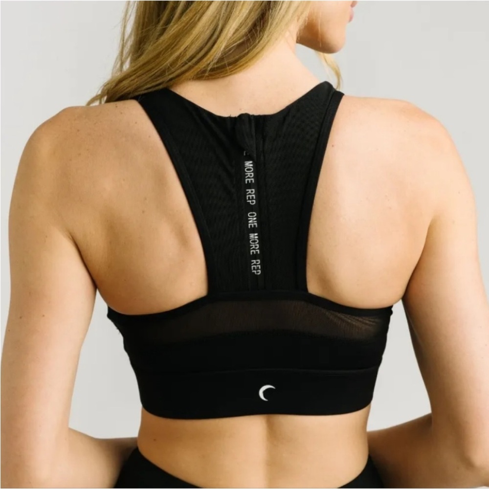 ZYIA Black All-Star Sports Bra High Intensity Top with Mesh Sports Bra